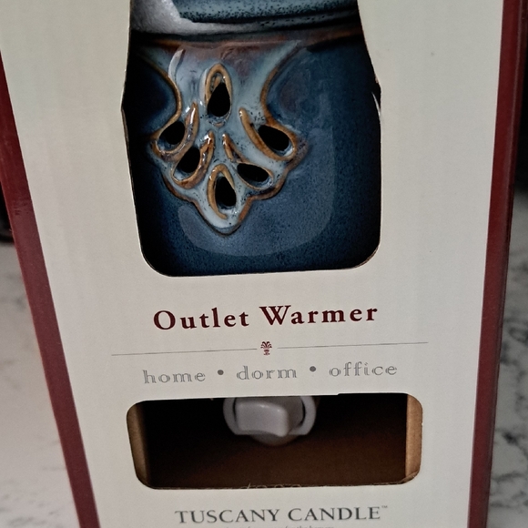 no brand Other - NWT Blue Ceramic Outlet Warmer